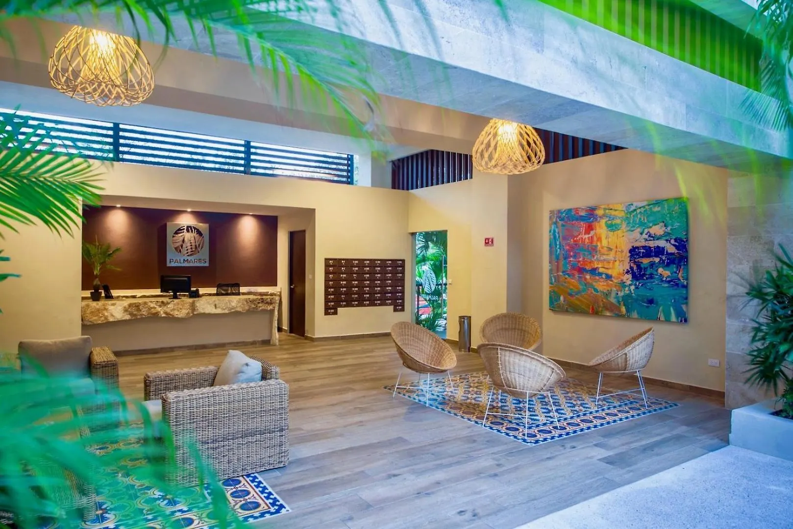 Beautiful Location, Large Pool And Fast 150Mg Wifi Apartment Playa del Carmen 0*,  Mexico